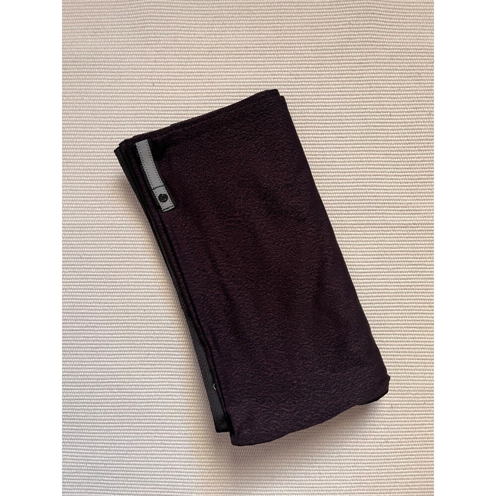 Lululemon Vinyasa Wrap Running Luon in Spray Jacquard Black Cherry ONE SIZE
